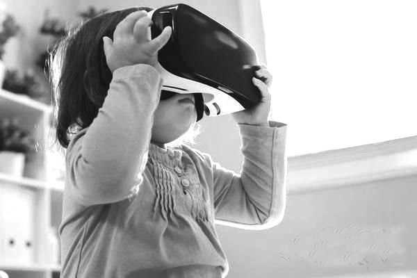 安全第一 VR设备不成熟儿童使用需谨慎