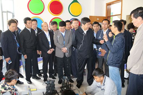 山东省基础教育信息化应用现场会召开