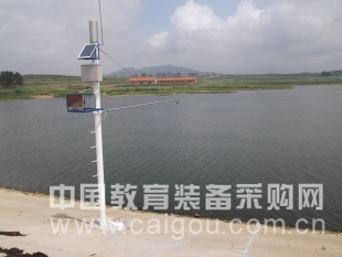 无线雨量水位监测站