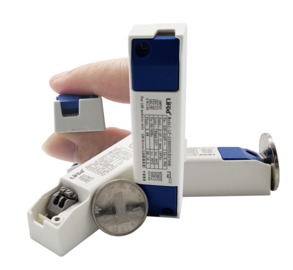 迷你灯具25mm斜径小体积电源