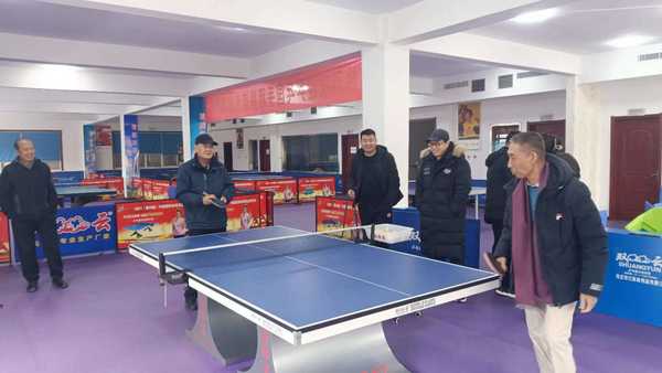 北京市中小学体育运动协会领导考察调研定州体育用品企业