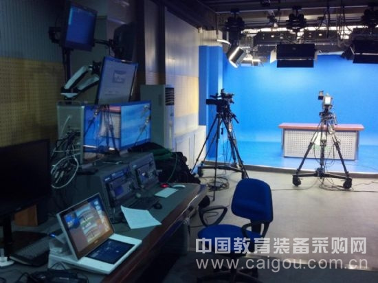 中国第一台AWS-750用户-北京市翠微小学应用情况跟踪报道