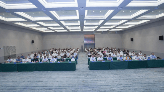 武漢工程大學牽頭建設的湖北人工智能學院揭牌成立