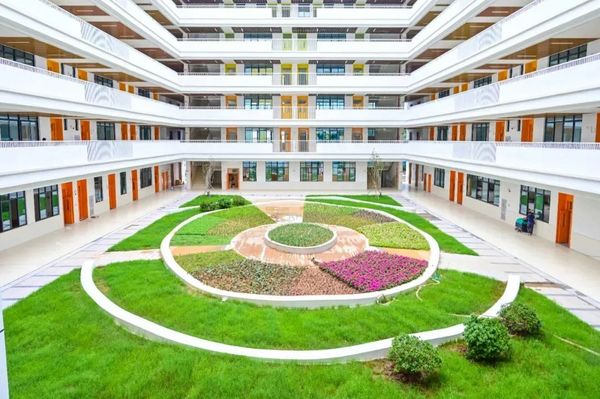 itc保倫股份助力東莞市黃江鎮第一小學辦“臻美教育”！