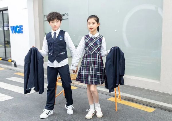 ISUE | 科技與傳統校服共融，智能校服平臺與校服企業共進