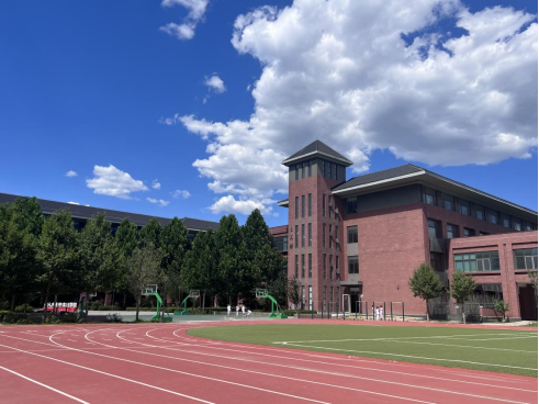 因為有它，這個假期小學老師可以放飛一夏