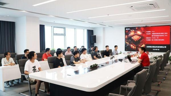 北航大學生到凱云暑期實習圓滿結束