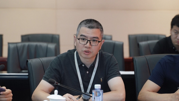 科大讯飞AI学习机与ETS中国签署战略合作协议：将引入托福青少内容
