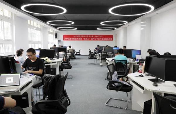 2023?？箼C器人開發者大賽（武漢）全國總決賽在江漢大學圓滿落幕