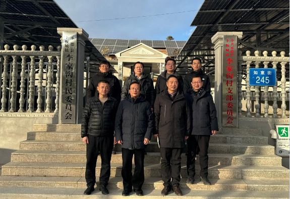 河北民族師范學院黨委書記楊宏深入幫扶村調研鄉村振興工作并慰問駐村干部