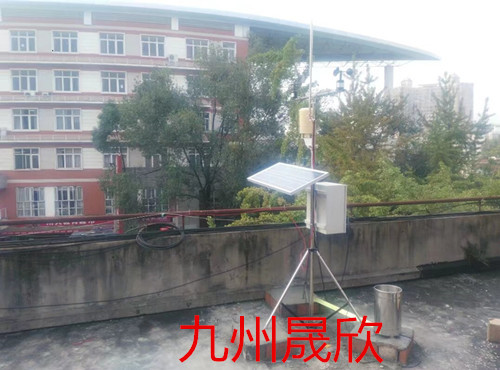 四川理工大学12套小型自动气象顺利竣工