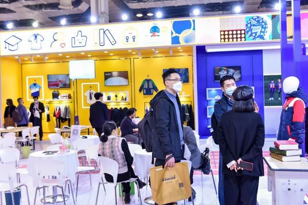 ISUE校服展推出團服網APP，破解校園服飾企業商貿困境