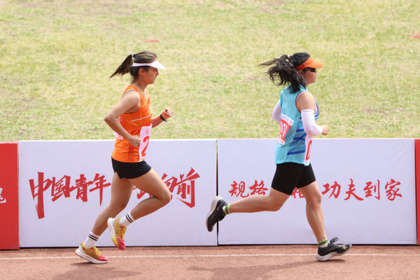 卓越尖兵 青春擔當 領跑未來 哈工大第59屆田徑運動會舉行