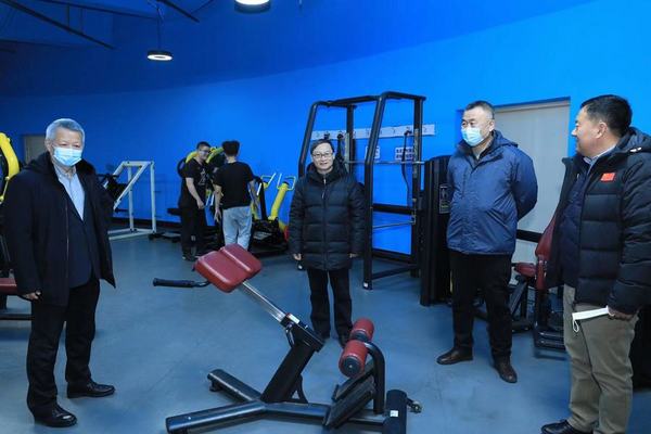 哈爾濱工業大學校領導檢查開學準備工作