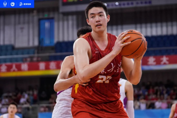 北大逆轉戰勝清華！第25屆cubal全國八強賽第一輪比賽在邱德拔體育館開賽