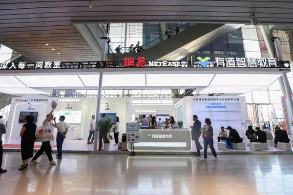 直擊2023南昌教裝展：有道智慧教育新生態，擁抱教育數字化新時代