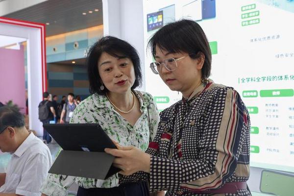 直擊2023南昌教裝展：有道智慧教育新生態，擁抱教育數字化新時代