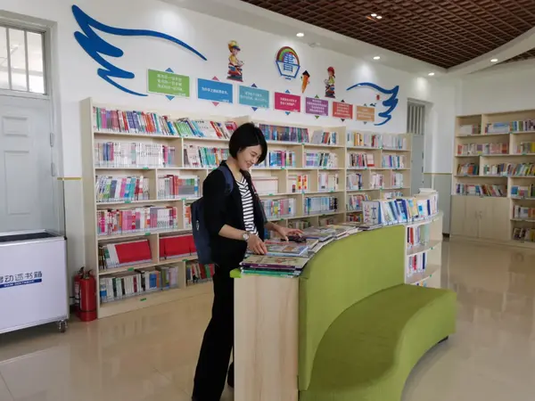 2020.08.28圖情資訊|中國圖書館學會中小學圖書館分會秘書處人員赴天津、秦皇島調研