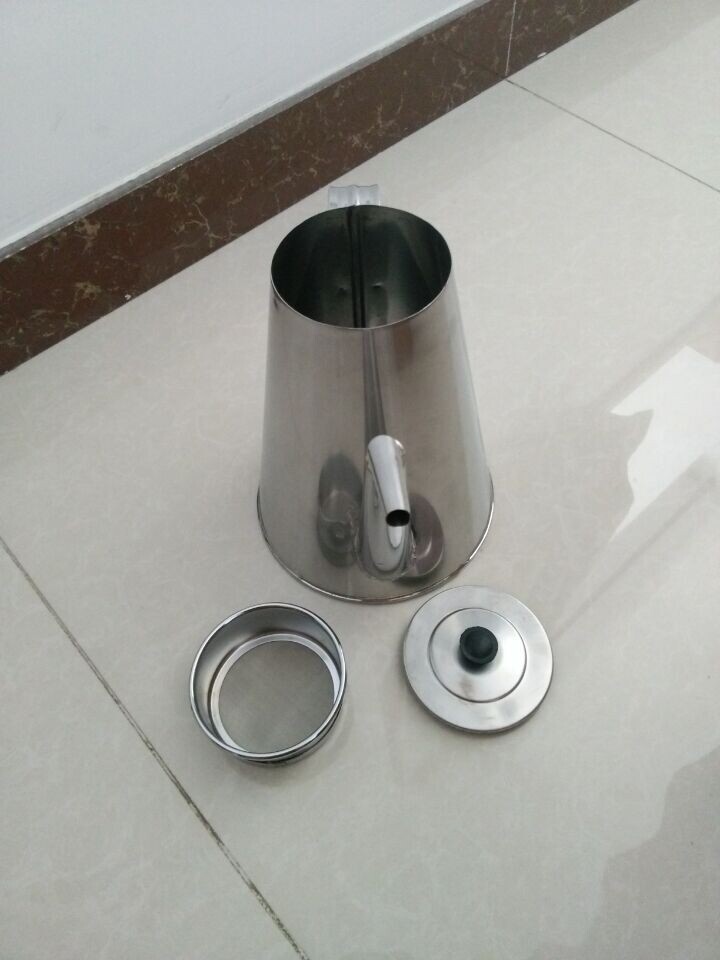 供应二级不锈钢过滤小油壶价格
